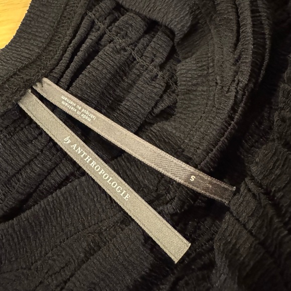 By Anthropologie | Ruched Baby Tee in Black Sz. S - Picture 7 of 10